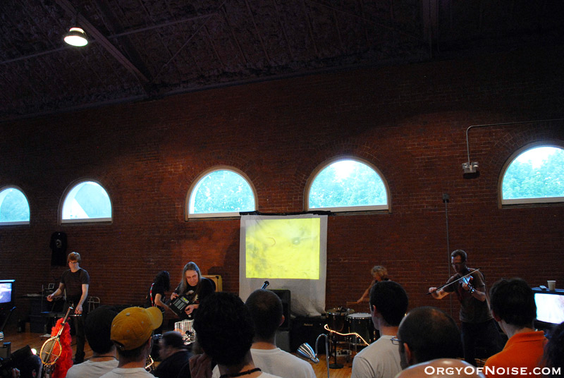 OON at Multimedia Circus