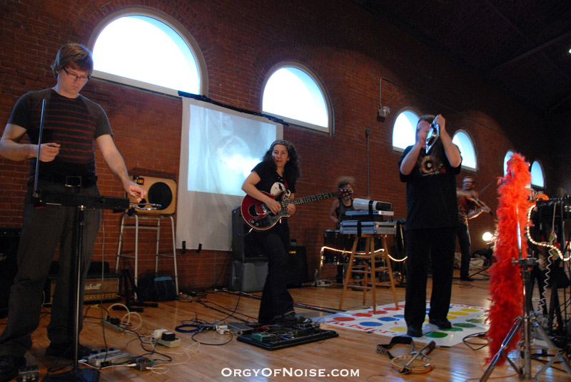 OON at Multimedia Circus