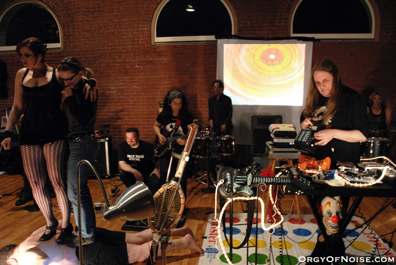 OON at Multimedia Circus