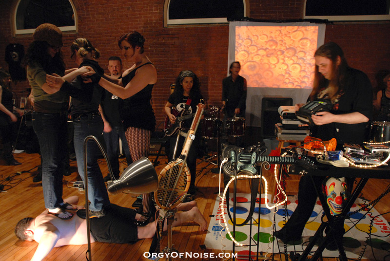 OON at Multimedia Circus
