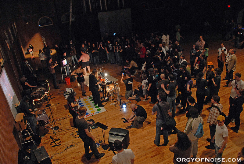OON at Multimedia Circus