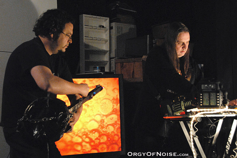 NOISE NIGHT