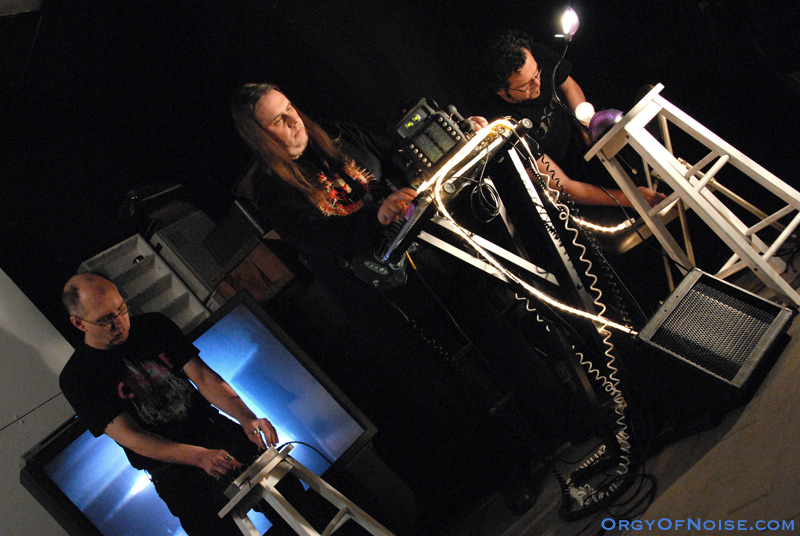 NOISE NIGHT