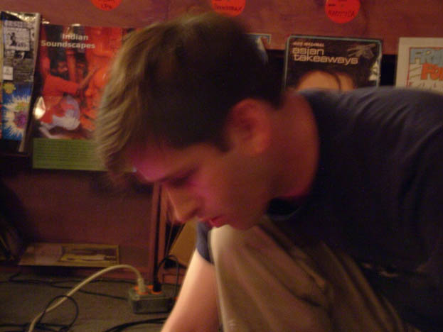 tv_oct4_btm_2363