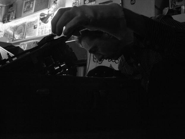 tv_oct4_btm_2685
